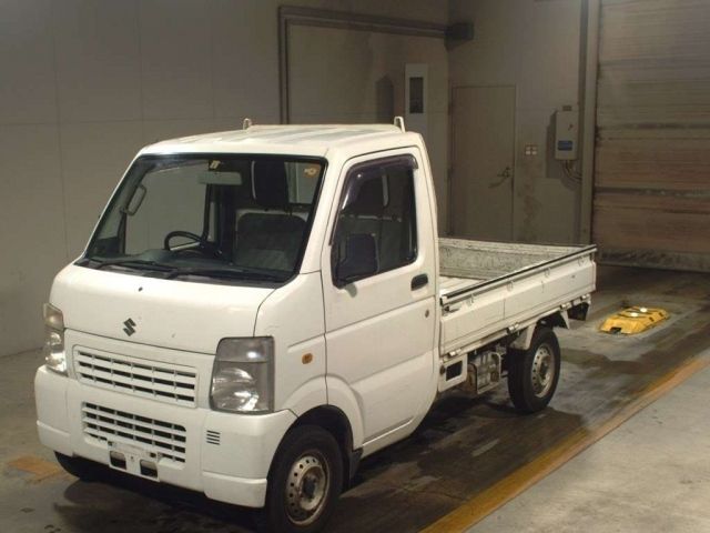 4037 Suzuki Carry truck DA63T 2013 г. (TAA Kyushu)